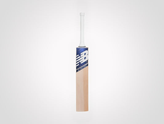 New Balance DC 800i MAX English Willow Cricket Bat