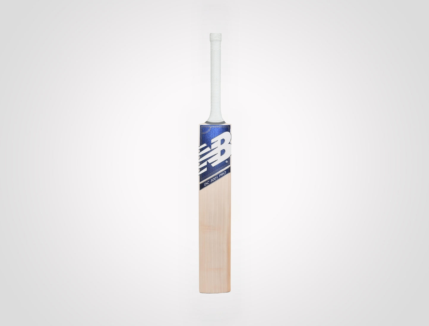 New Balance DC 300π PRO Kashmir Willow Cricket Bat
