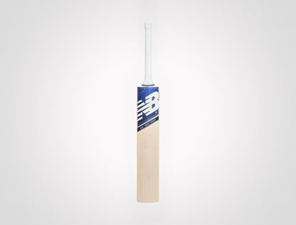 New Balance DC 700i MAX English Willow Cricket Bat