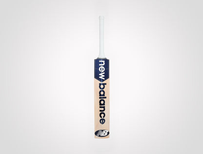 New Balance DC 700i MAX English Willow Cricket Bat