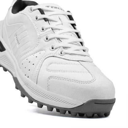 Tracer TR Spinner 11 Cricket Shoes - White/Grey