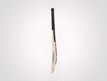 New Balance HERITAGE 300𝖎 PRO Kashmir Willow Cricket Bat