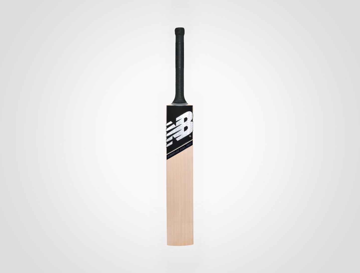 New Balance HERITAGE 900𝖎 PRO English Willow Cricket Bat