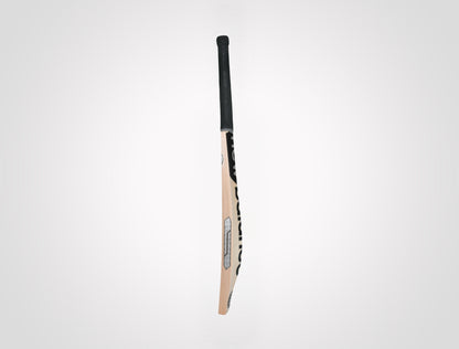 New Balance HERITAGE 900𝖎 PRO English Willow Cricket Bat