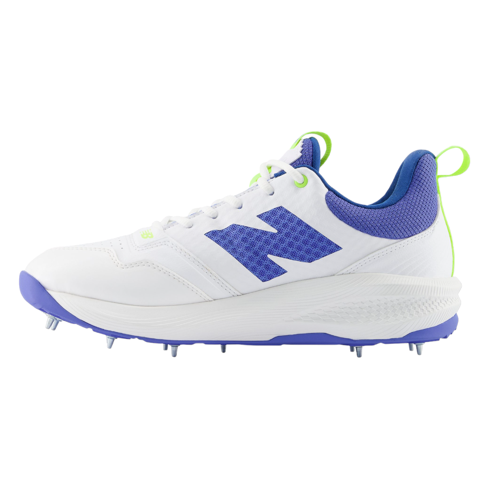 Nb cricket spikes shoes sales