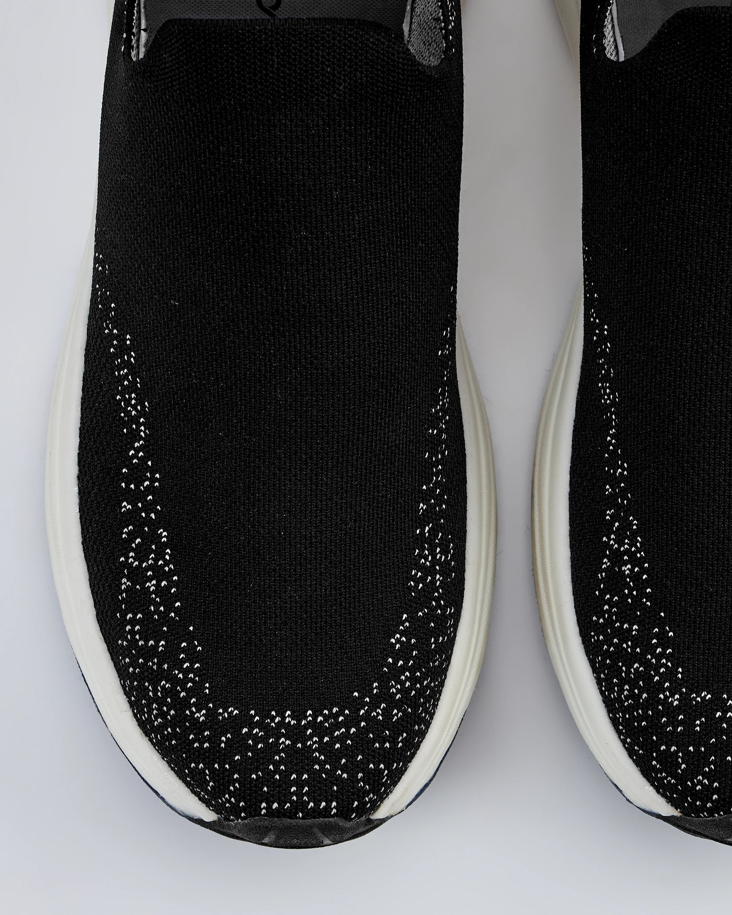 TechnoSport Men’s Zero Hands Slip-On Running Shoes | Lightweight NITROLITE Sports Shoes